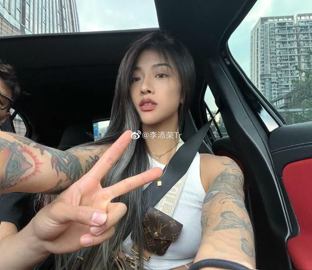 学生的妈妈